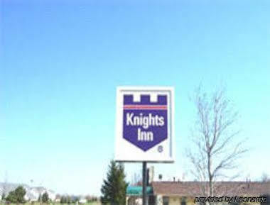 Knights Inn Racine Exterior photo